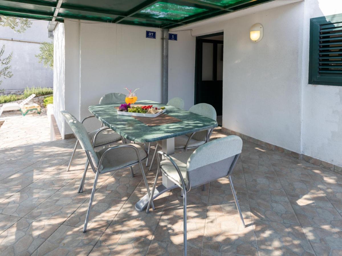 Holiday Home Dubra By Interhome Komarna Exterior foto
